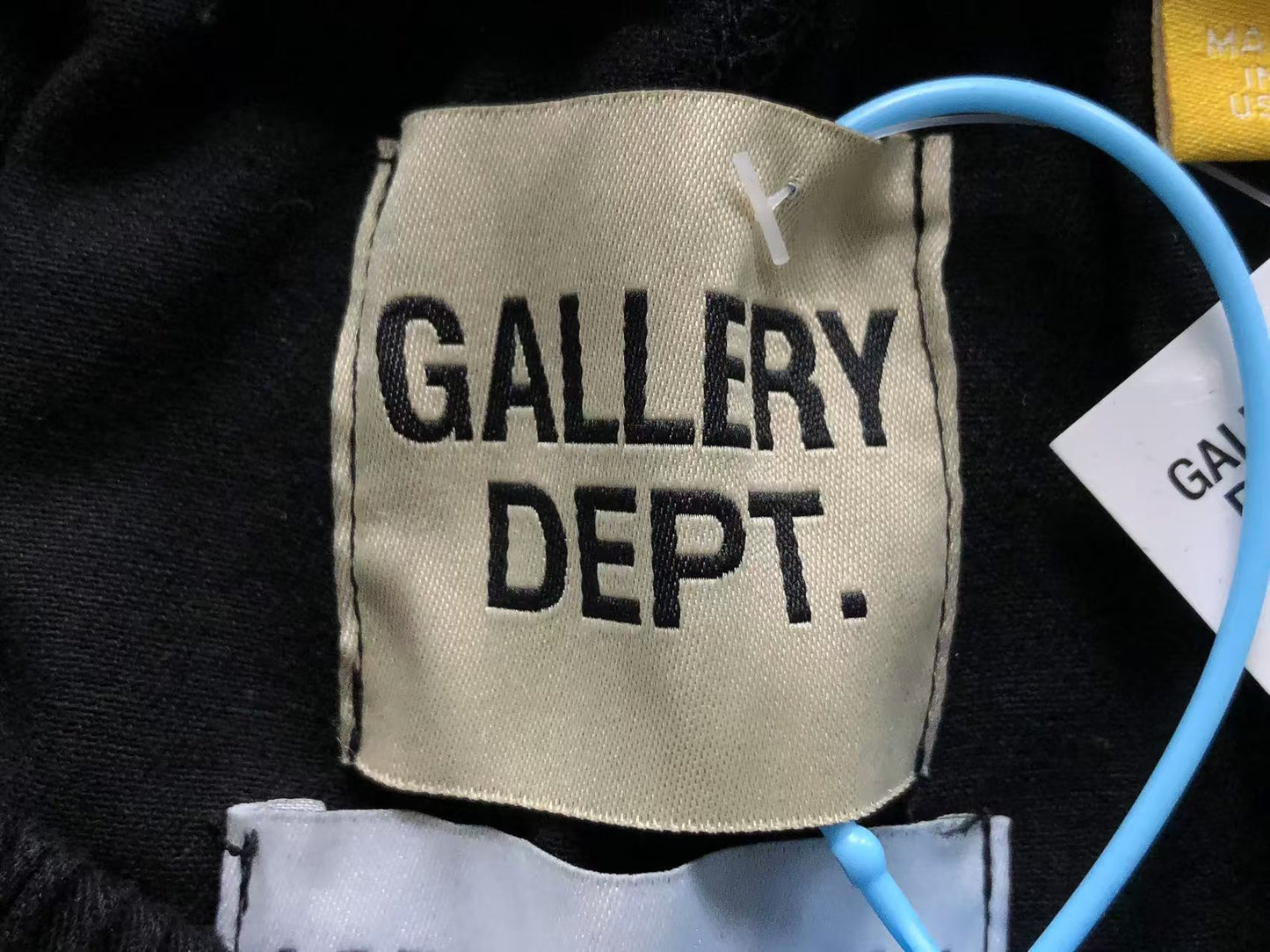 G - SHORTS