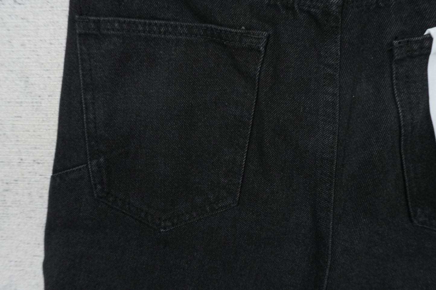 P - JEANS