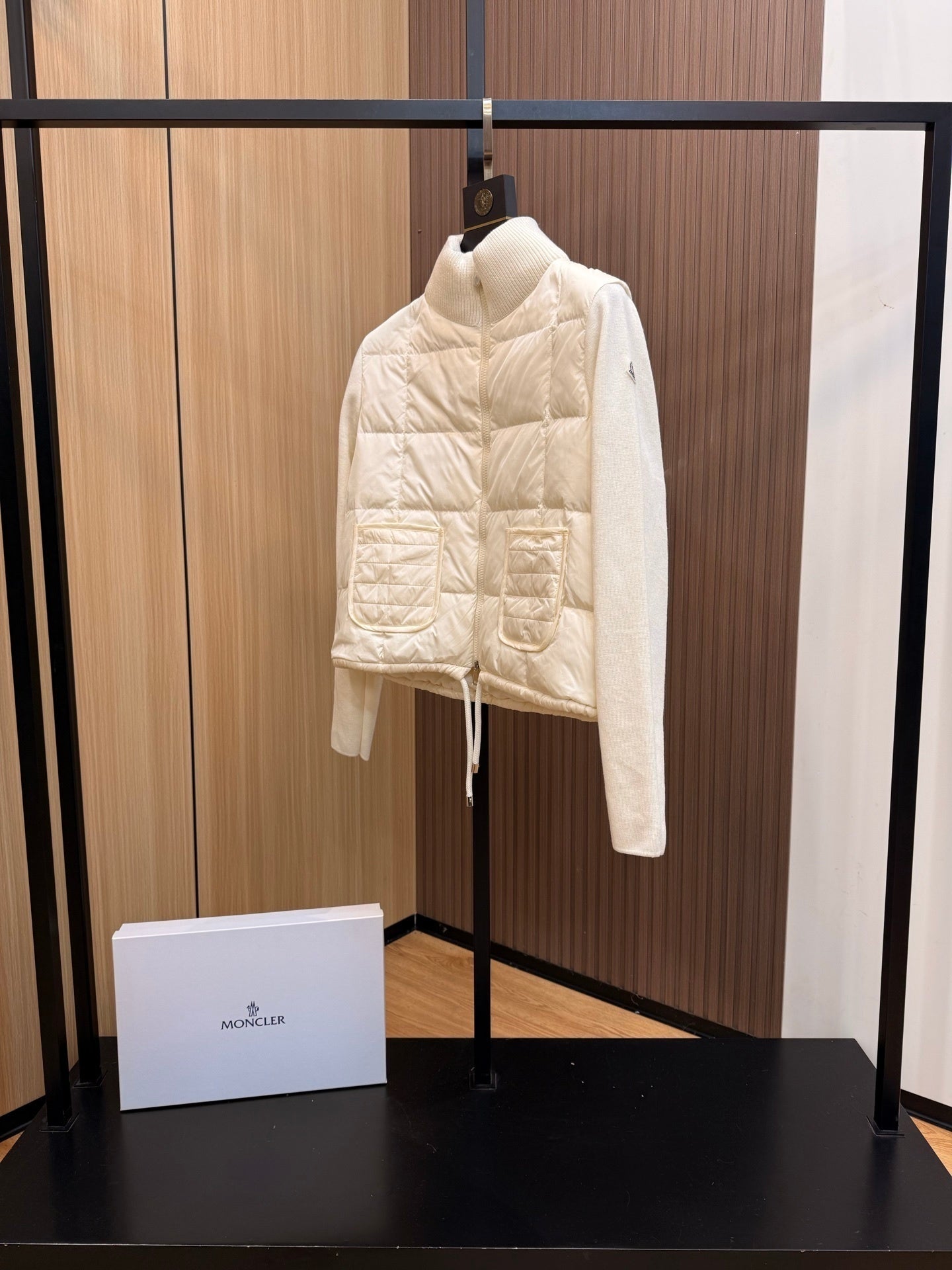 S - CARDIGAN