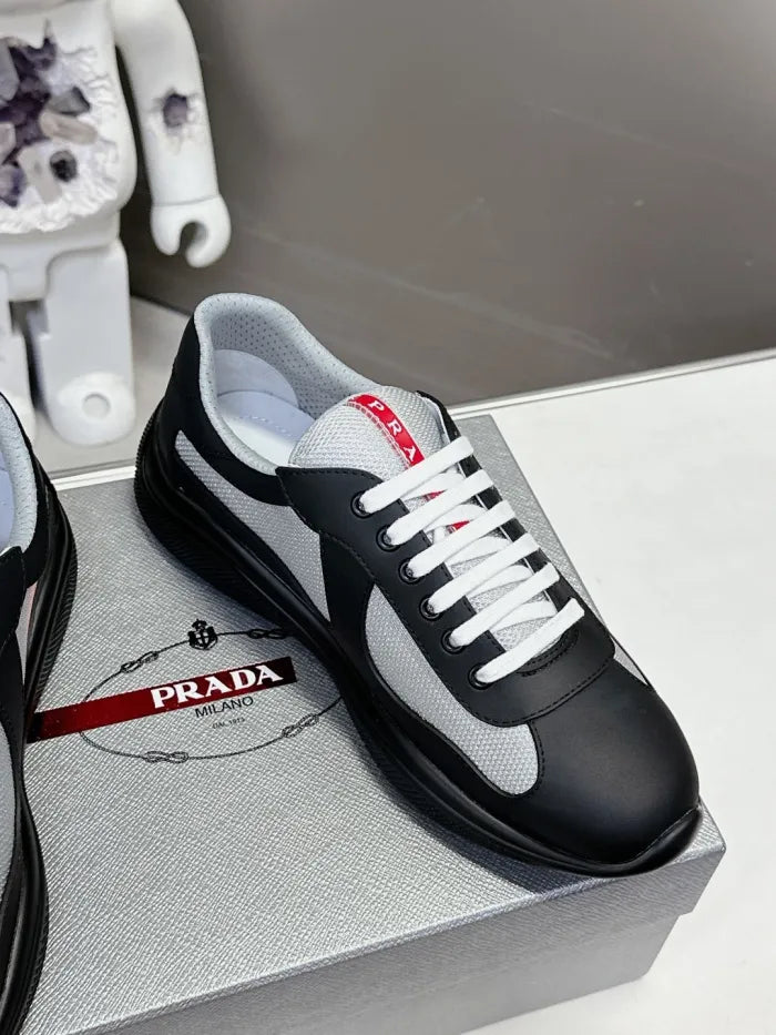 P - SNEAKERS