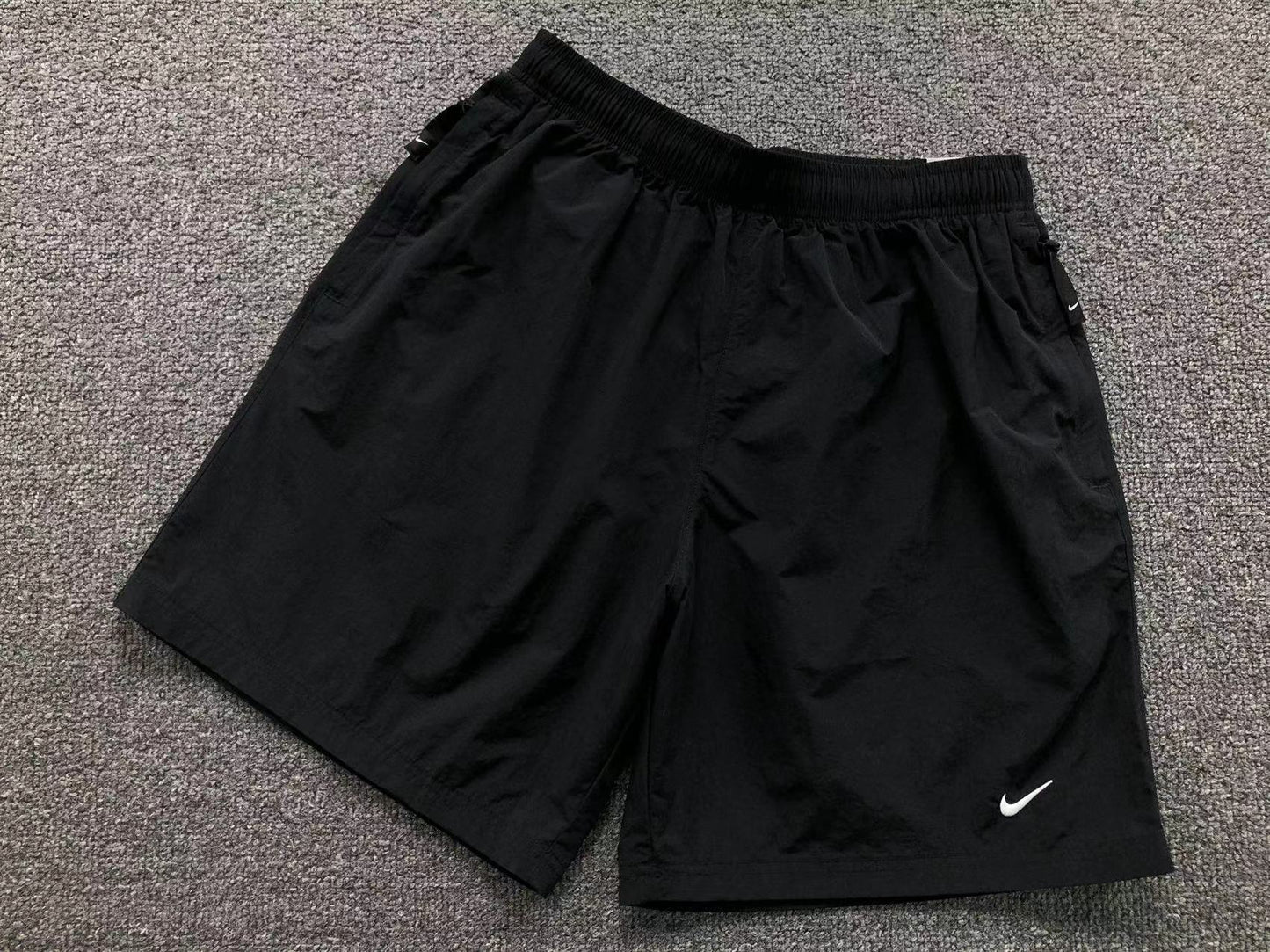 N - SHORTS