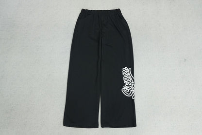 S - SWEATPANTS
