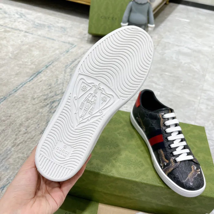 GG - SNEAKERS