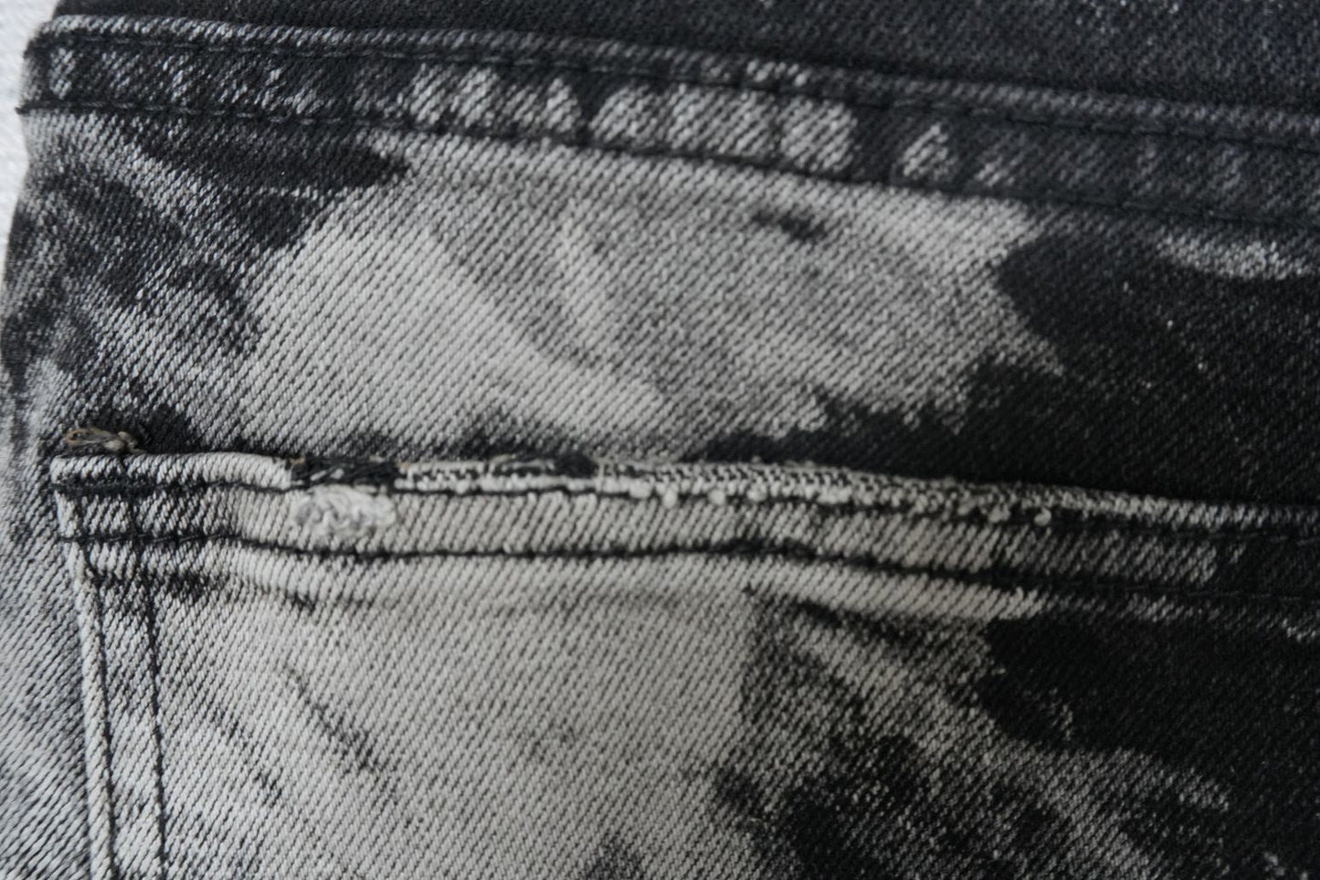 P - JEANS