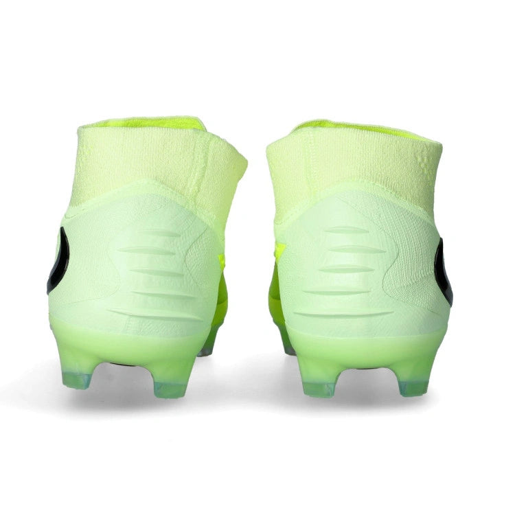 P - FUSSBALLSCHUHE