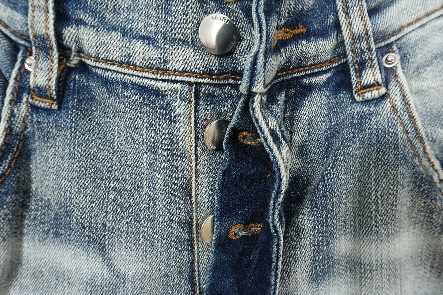 A - JEANS