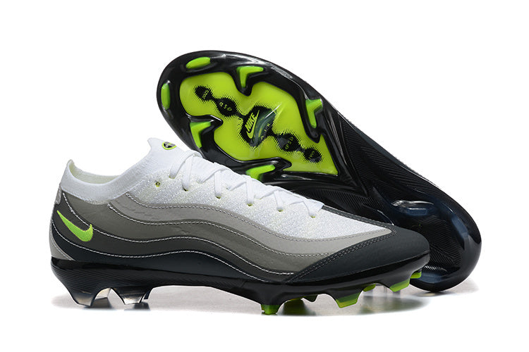 M - FUSSBALLSCHUHE