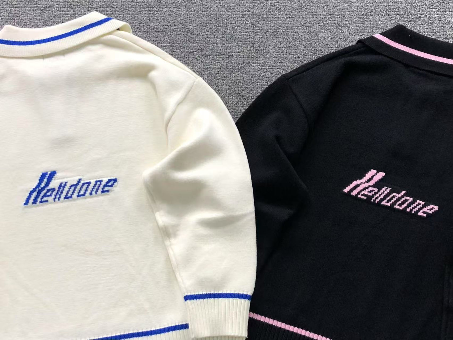 W - SWEATER