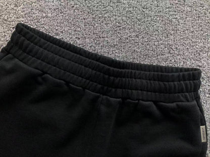 R - SHORTS