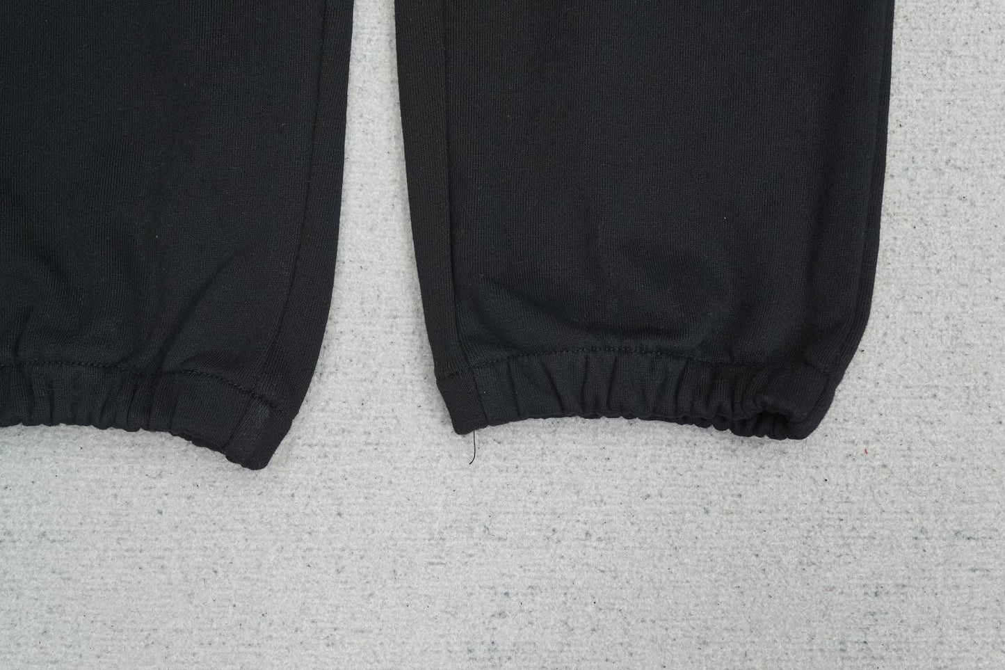 W - SWEATPANTS