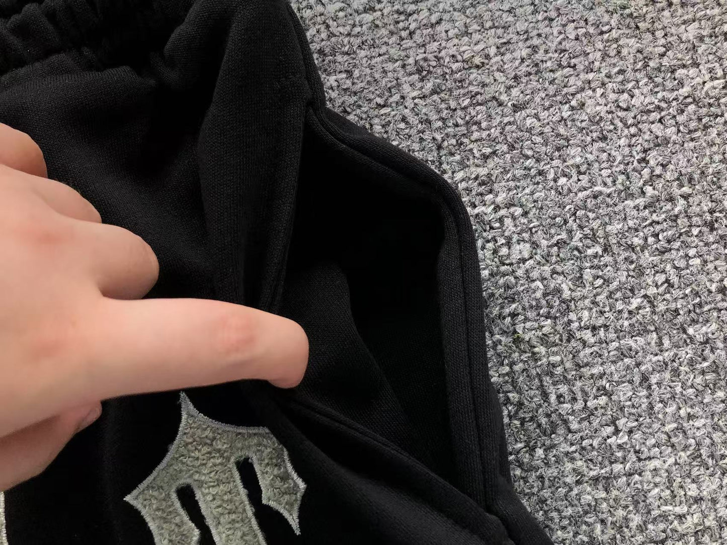T - SHORTS