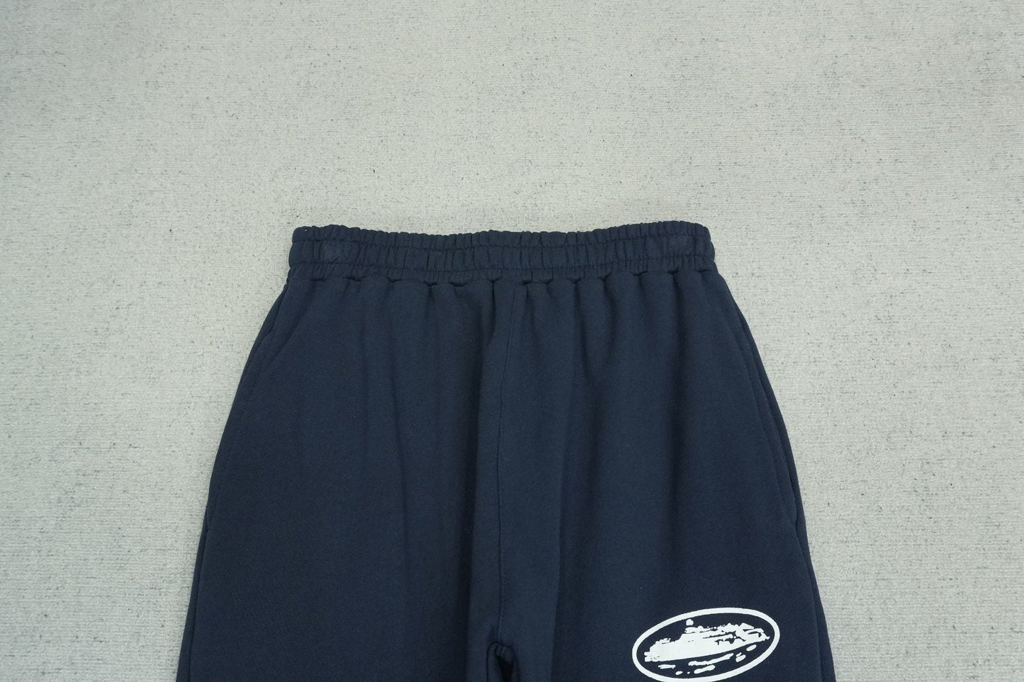 C - SWEATPANTS