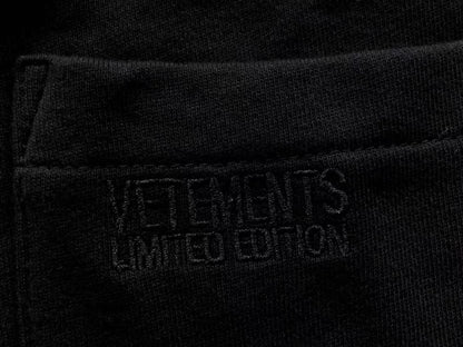 V - SHORTS