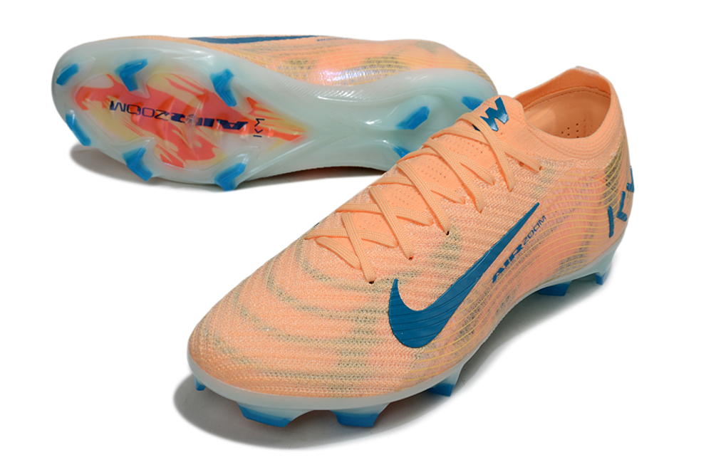 M - FUSSBALLSCHUHE