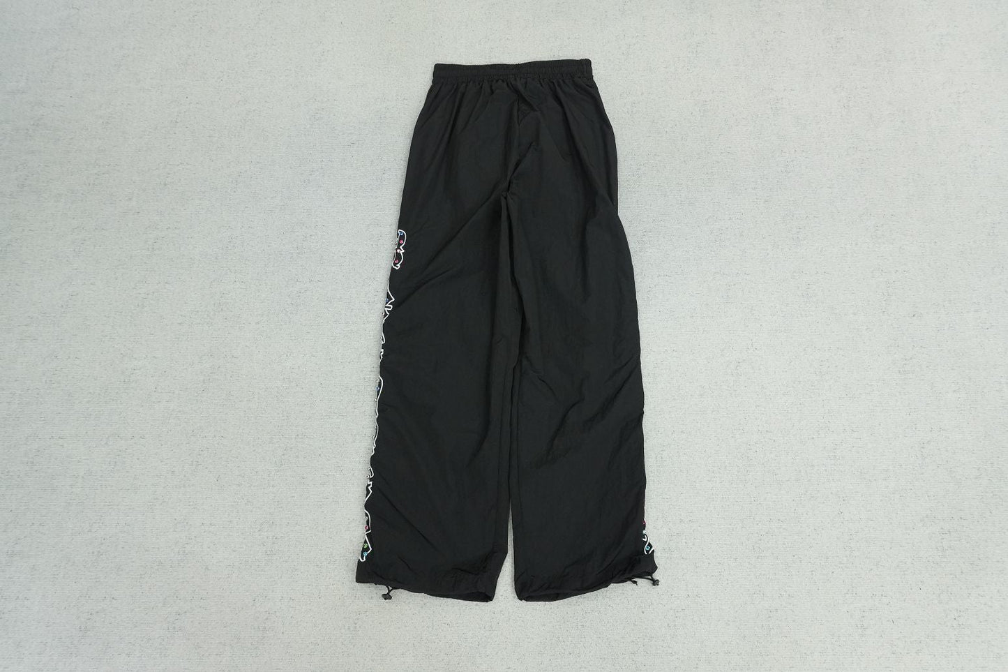 M - SWEATPANTS