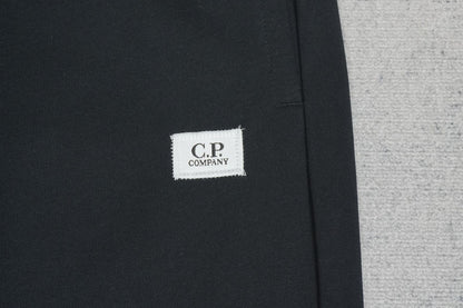 C - SWEATPANTS