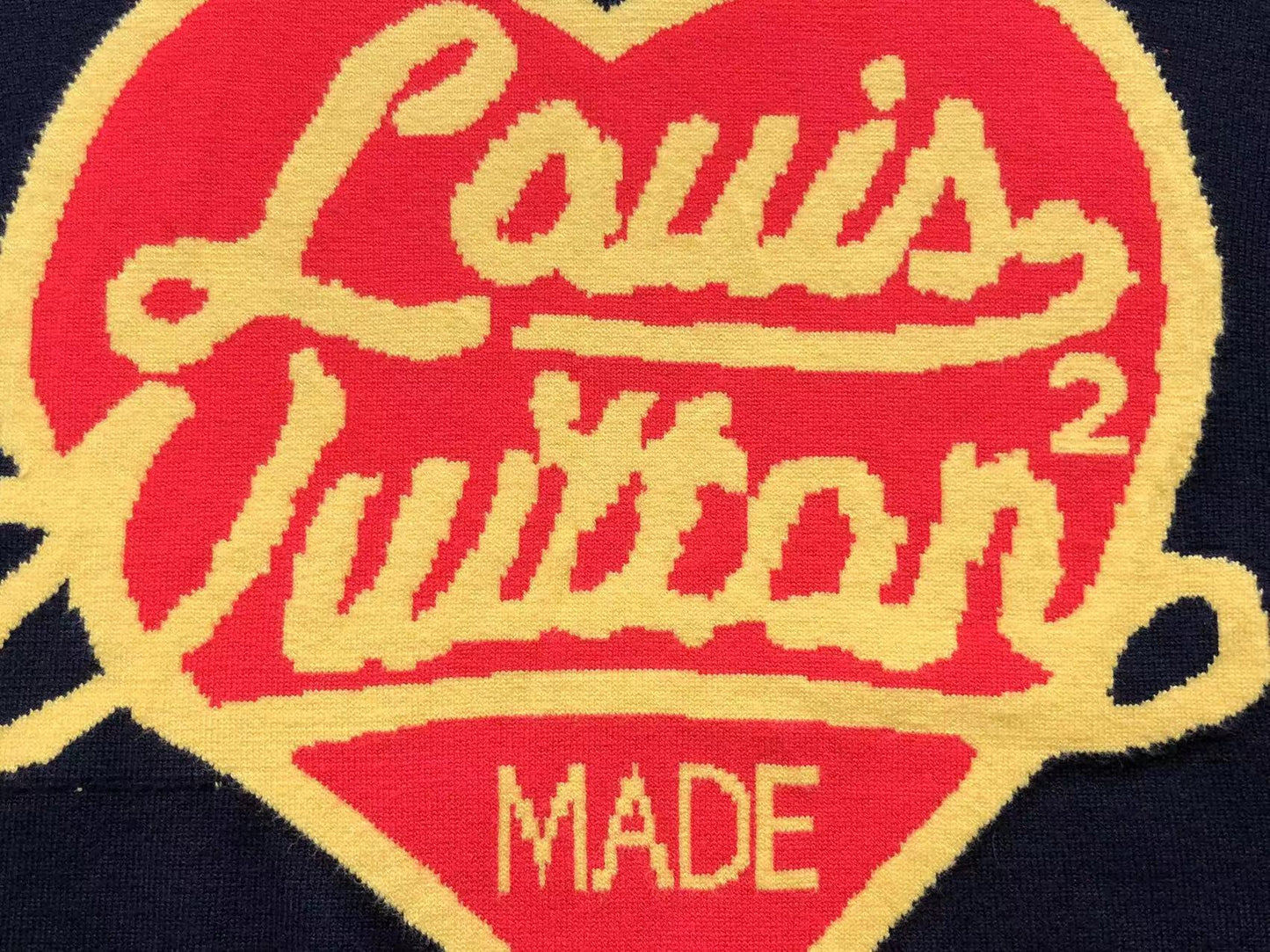 L - SWEATER