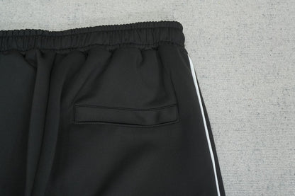 C - SWEATPANTS