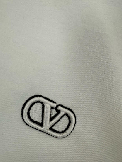 V - TSHIRT