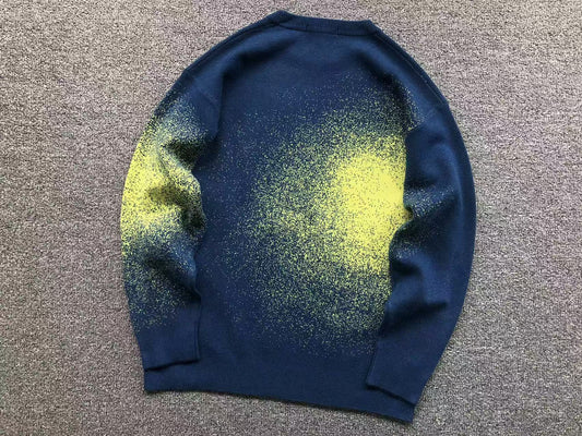 L - SWEATER