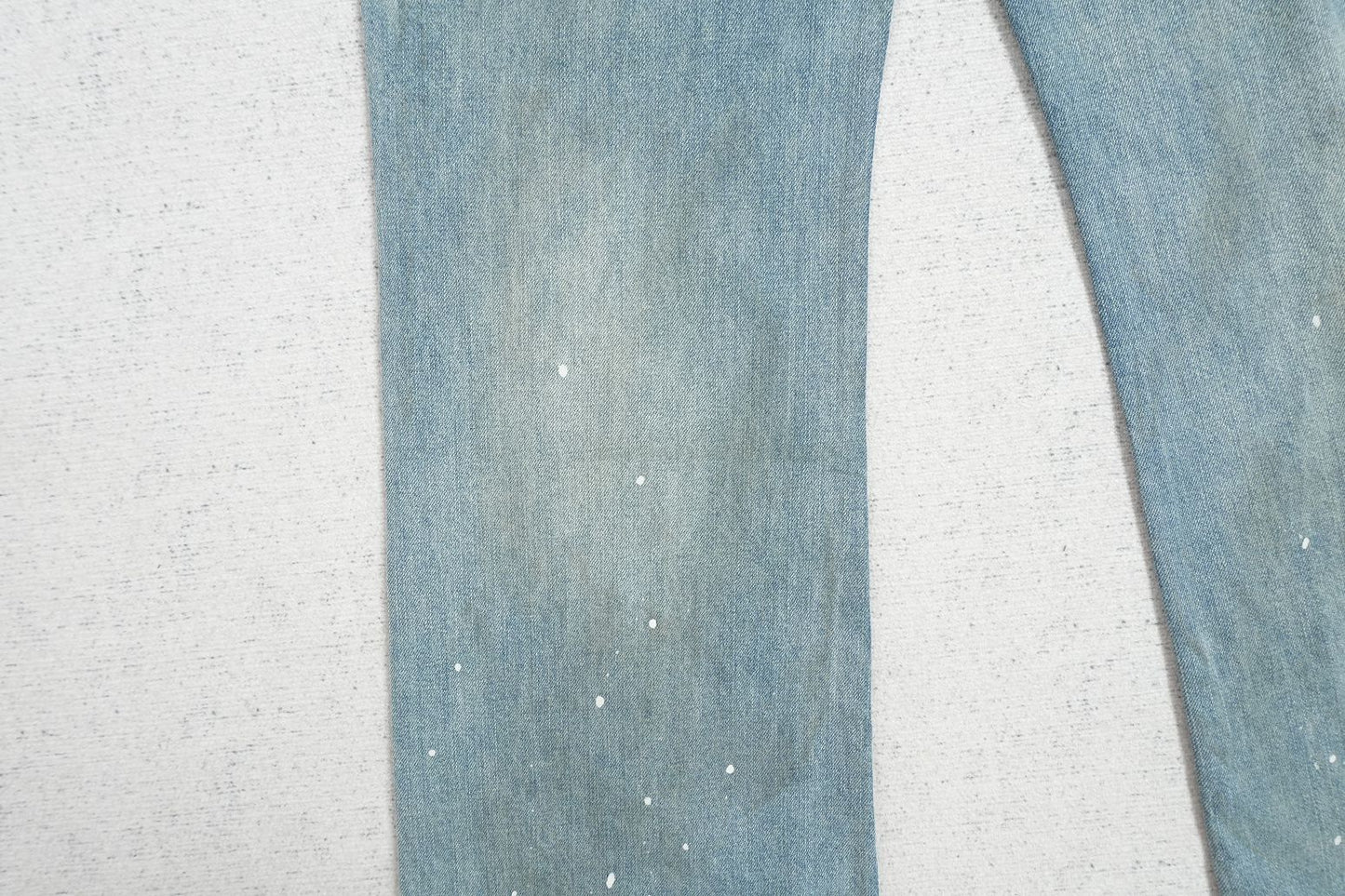 A - JEANS