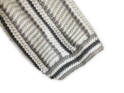 CB - SWEATER