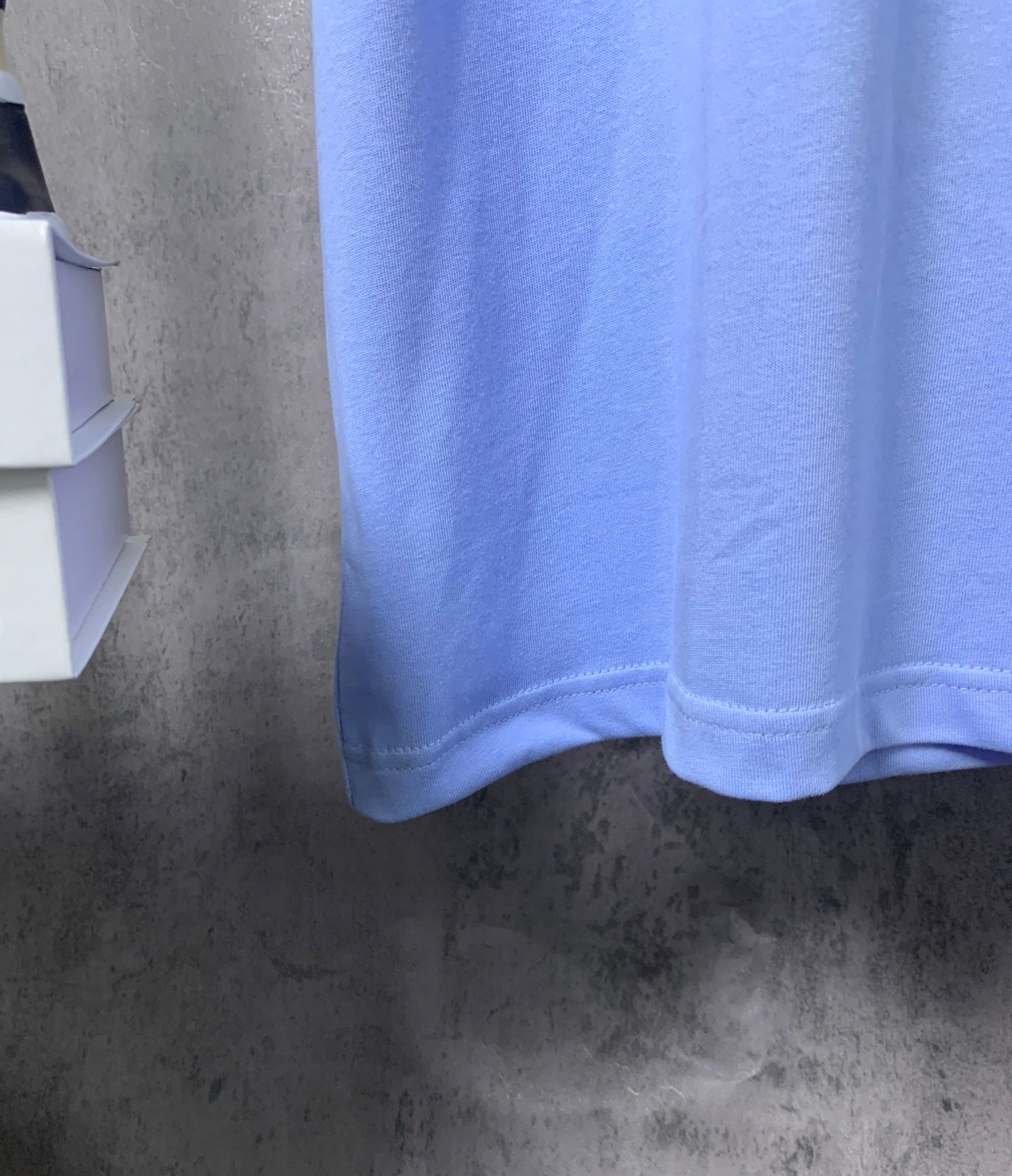L - TSHIRT