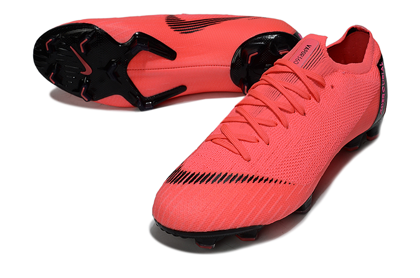 M - FUSSBALLSCHUHE