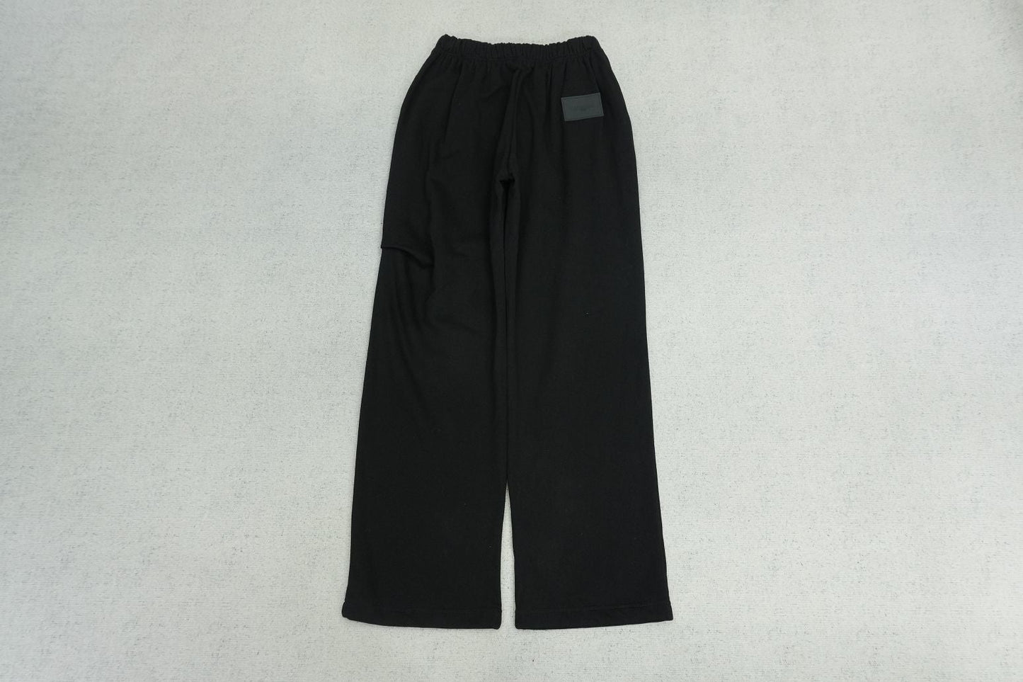 W - SWEATPANTS