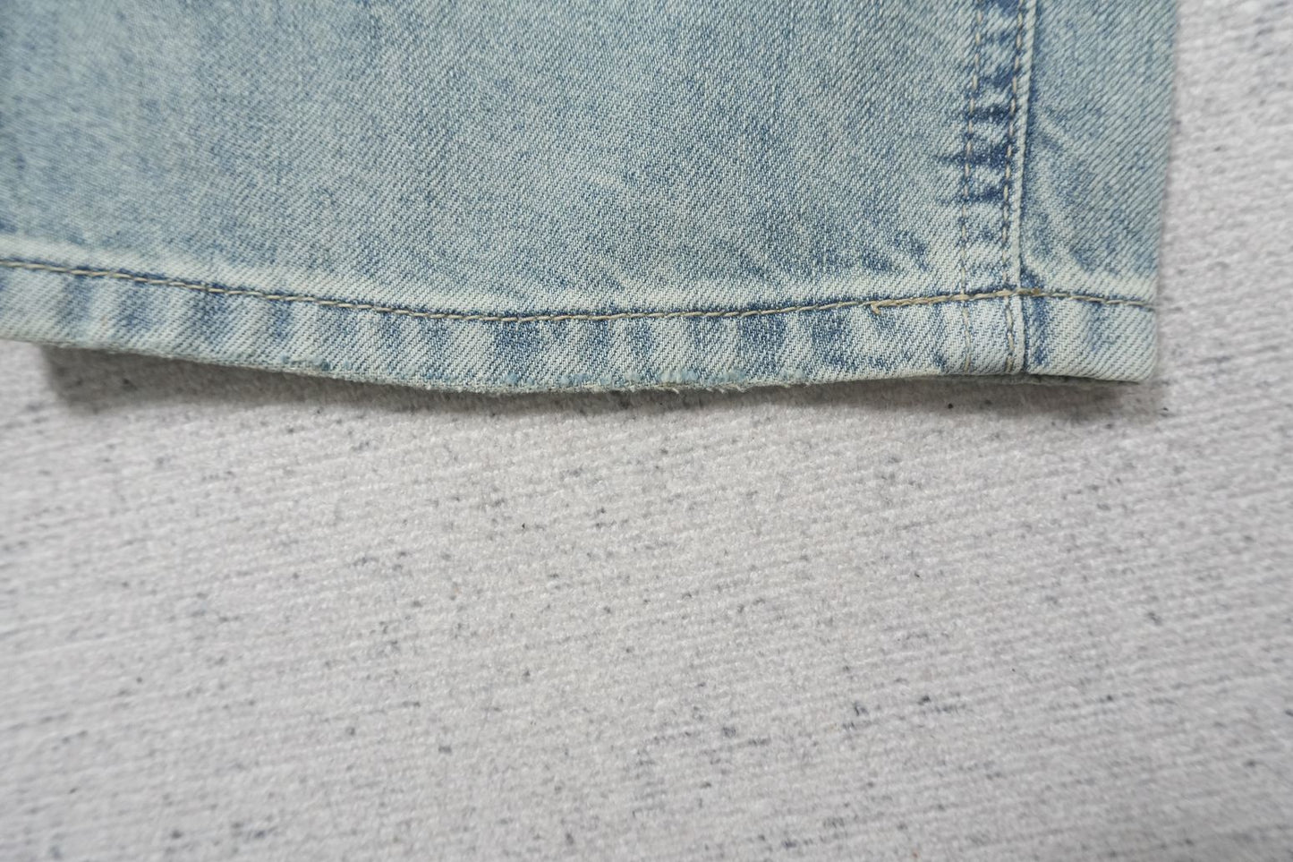 A - JEANS
