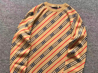 B - SWEATER