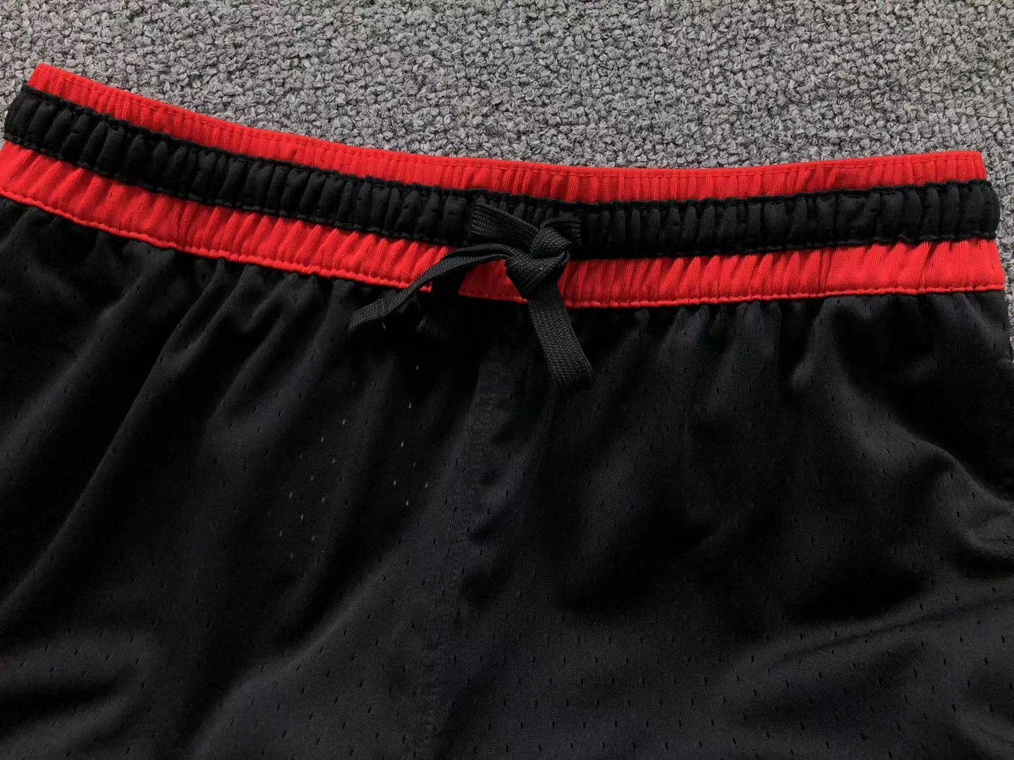 N - SHORTS