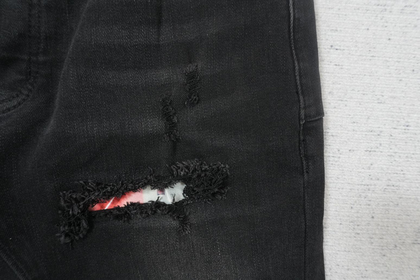 P - JEANS