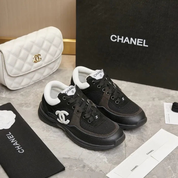 C - SNEAKERS