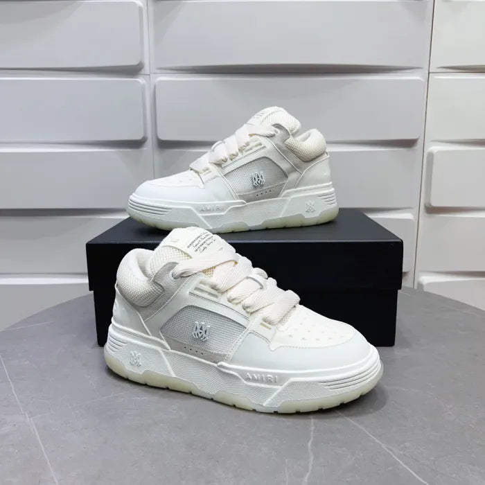 A - SNEAKERS