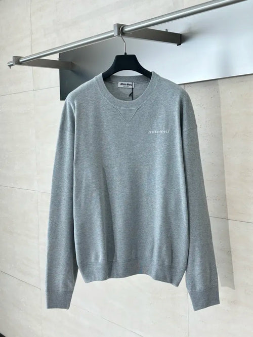 M - SWEATER