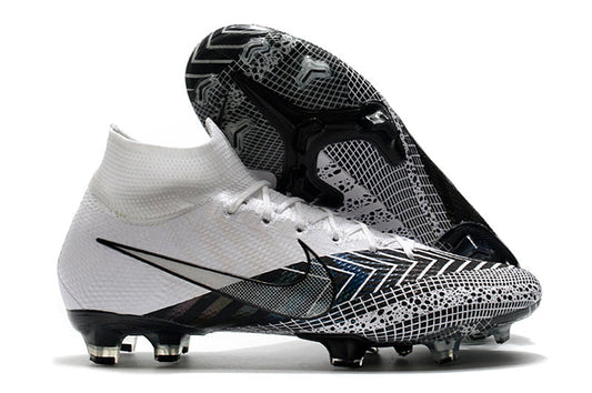 M - FUSSBALLSCHUHE
