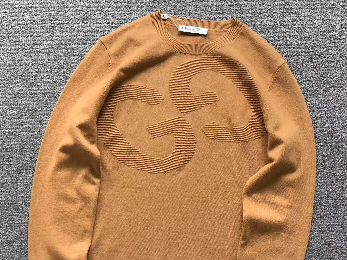 GG - SWEATER