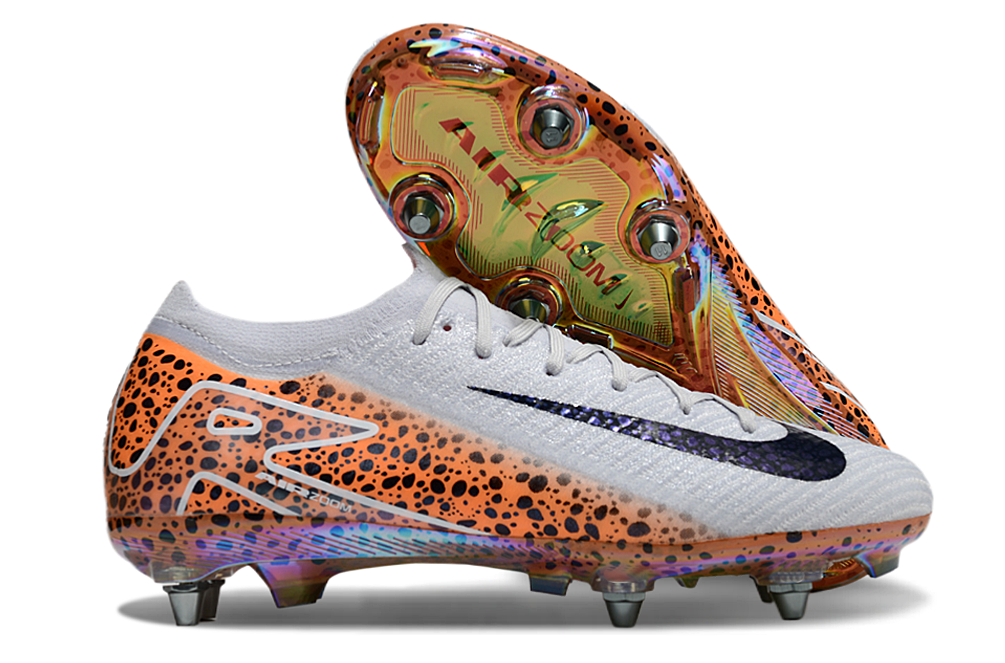 M - FUSSBALLSCHUHE