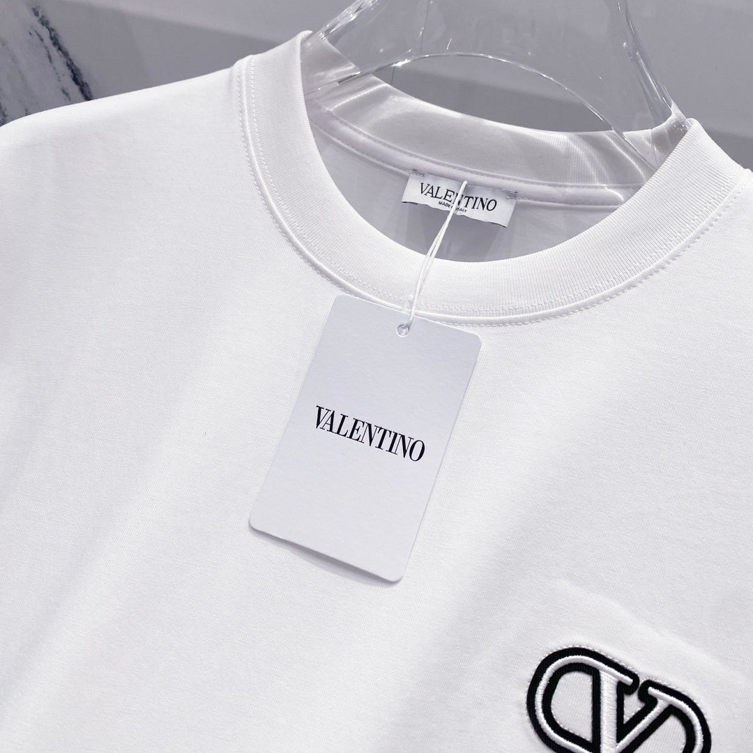 V - TSHIRT