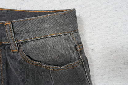 C - JEANS