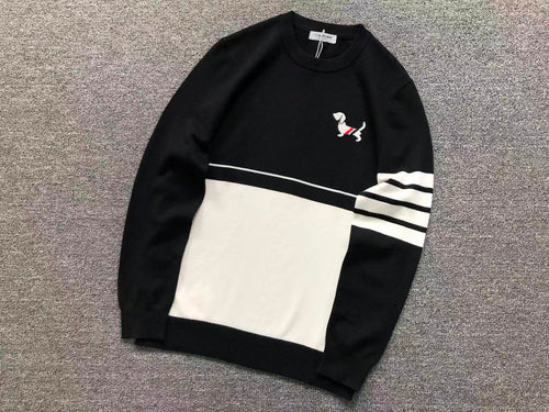 T - SWEATER