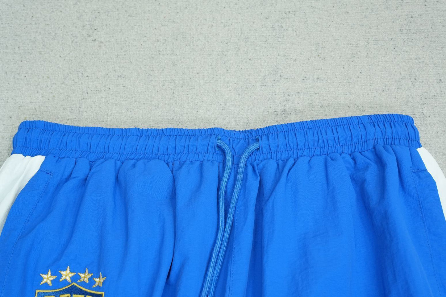 C - SWEATPANTS