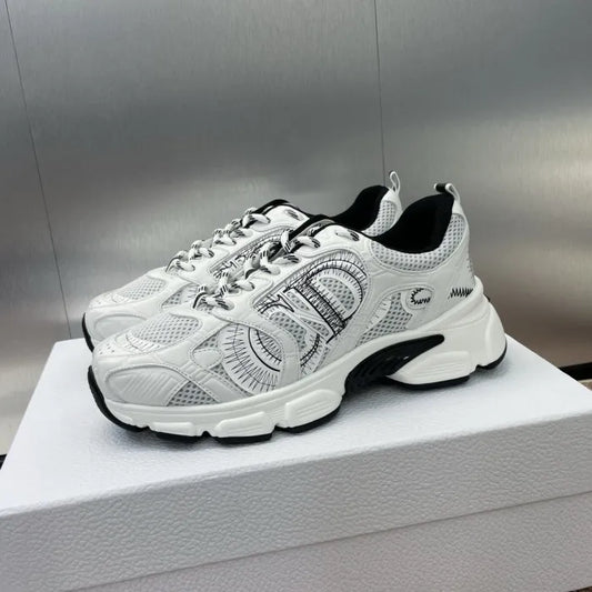 D - SNEAKERS