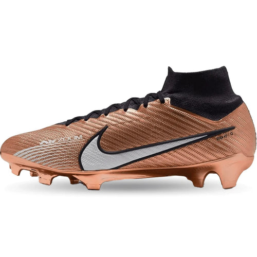M - FUSSBALLSCHUHE
